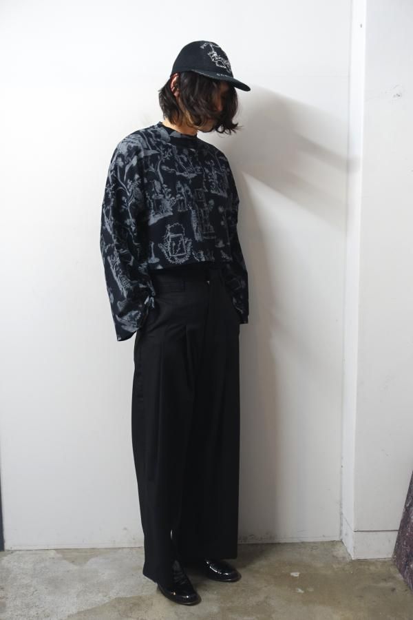 GARA バムフラップ 八咫烏 ラバラバの世界観をそのまま切り取った、存在感抜群の“刺繍ベルクロ