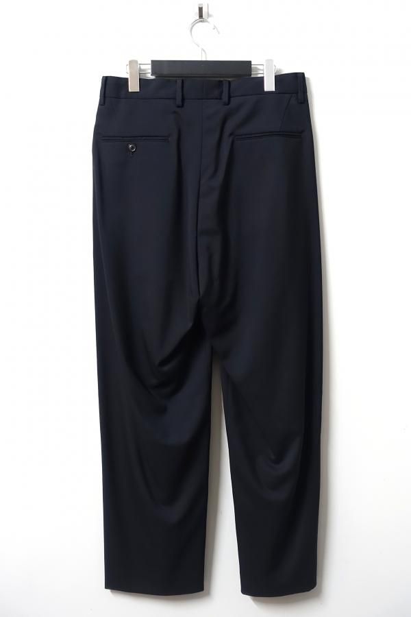 【URU ウル】 2 TUCK PANTS - D.NAVY URU [ 2 TUCK PANTS ] D.NAVY | ロイド・エフダブリュー (LLOYD FW)