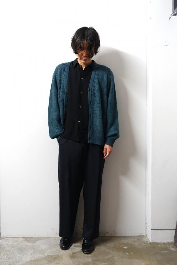 URU ウル スラックス URU(ウル)/1 TUCK PANTS/CHARCOAL 通販 取り扱い-CONCRETE RIVER