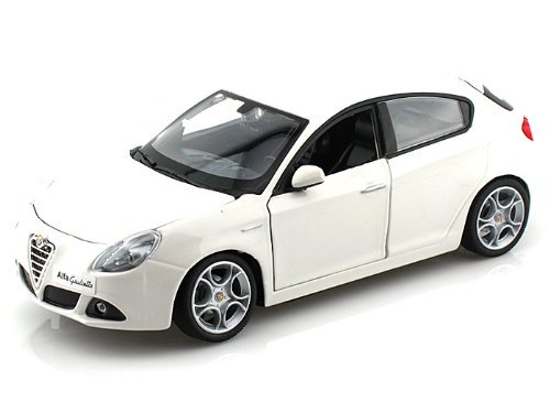 Alfa Romeo Giulietta White 1/24 Burago アルファロメオ ジュリエッタ