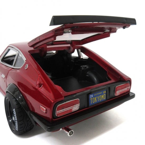 Maisto】マイスト 1/18 1971 ダットサン 240Z レッド 日産 ミニカー