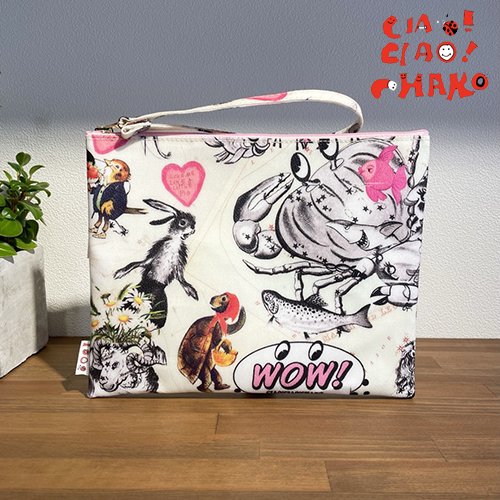 ciao!ciao!Chako：“Love&Peace”ポーチ大 - Bag shop idee