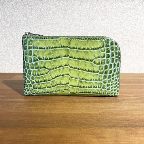 Isola：“カーリⅡ” L型ミドル財布 - Bag shop idee