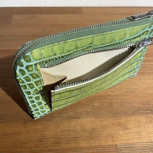 Isola：“カーリⅡ” L型ミドル財布 - Bag shop idee