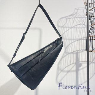 FiorentinaХåե쥶 ܥǥХåBK<img class='new_mark_img2' src='https://img.shop-pro.jp/img/new/icons7.gif' style='border:none;display:inline;margin:0px;padding:0px;width:auto;' />