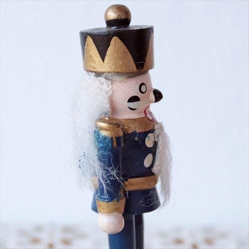 王様　人形　東ドイツ　木製　置物　インテリア　工芸品　美術品　A1485 王様 人形 東ドイツ 木製 置物 インテリア 工芸品 美術品 A1485