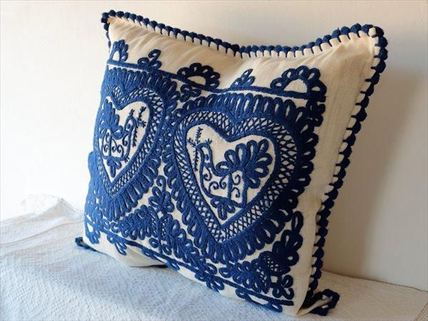 イーラーショシュ 刺繍 枕カバー ハンガリー ルーマニア