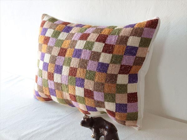 東欧 ハンガリー 刺繍 クッションカバー 民族柄