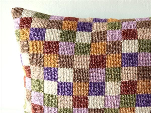 東欧 ハンガリー 刺繍 クッションカバー 民族柄 東欧 ハンガリー 刺繍