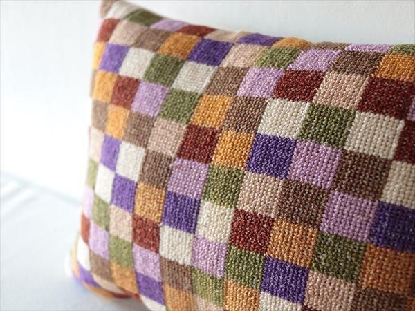 東欧 ハンガリー　刺繍　クッションカバー　民族柄 東欧 ハンガリー 刺繍 クッションカバー 民族柄