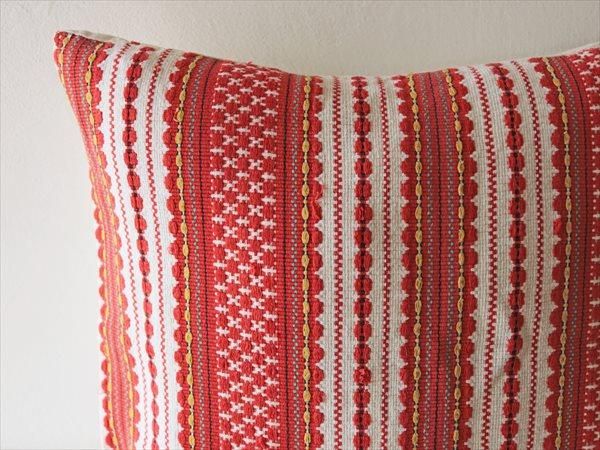 ハンガリー 刺繍のクッションカバーRE 民芸ストライプ模様