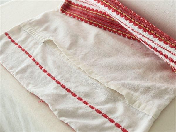 ハンガリー 刺繍のクッションカバーRE 民芸ストライプ模様