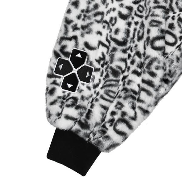 LISTENFLAVOR ゲーミング猫耳バックルファーブルゾン