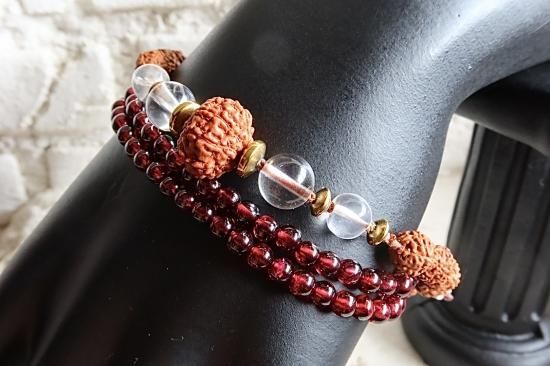 ネパールルドラクシャクリスタルパワーストーンネックレス