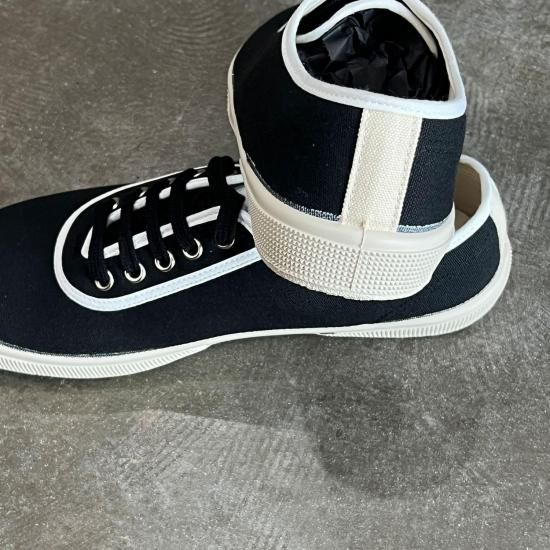 NOVESTA スロバキア製　40表記　26〜26.5 古着　デッキスニーカー NOVESTA スロバキア製 40表記 26〜26.5 古着 デッキスニーカー