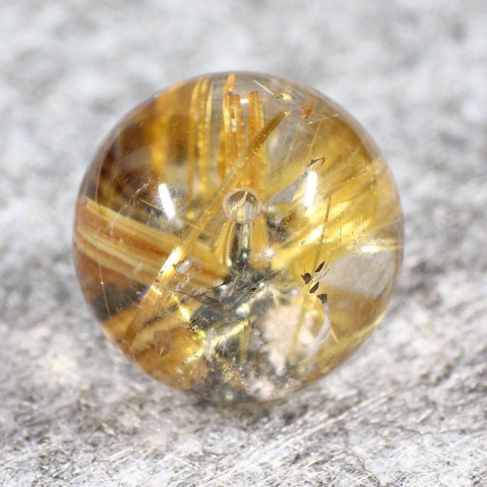 ルチルの入り方が珍しい!!】太陽放射タイチンルチルクォーツ Φ14.8mm