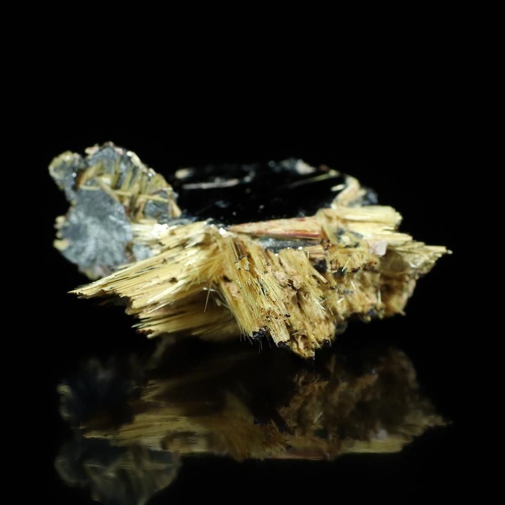 太陽放射ルチル 結晶/標本 [高さ26.1mm×横27.5mm×厚さ12.7mm