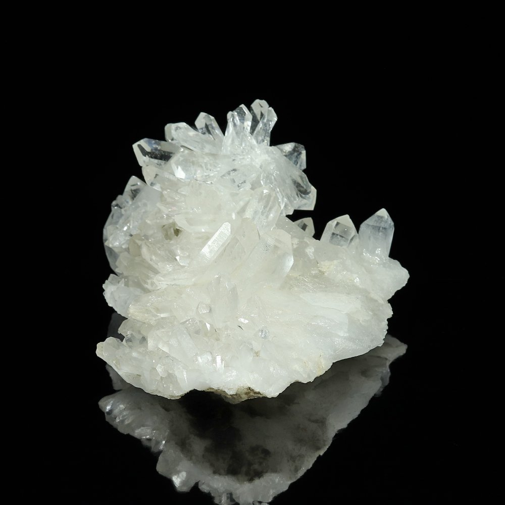 パキスタン・スカルドゥ産ヒマラヤ水晶 クラスター原石(型番cc1079)