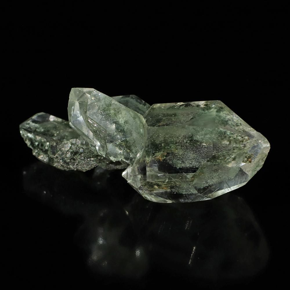 ヒマラヤ　マニハール産　宝石質　グリーンファントムルチル入りクラスター約101g 高品質/ダブルポイント/ルチル入り/グリーンファントム/クローライト