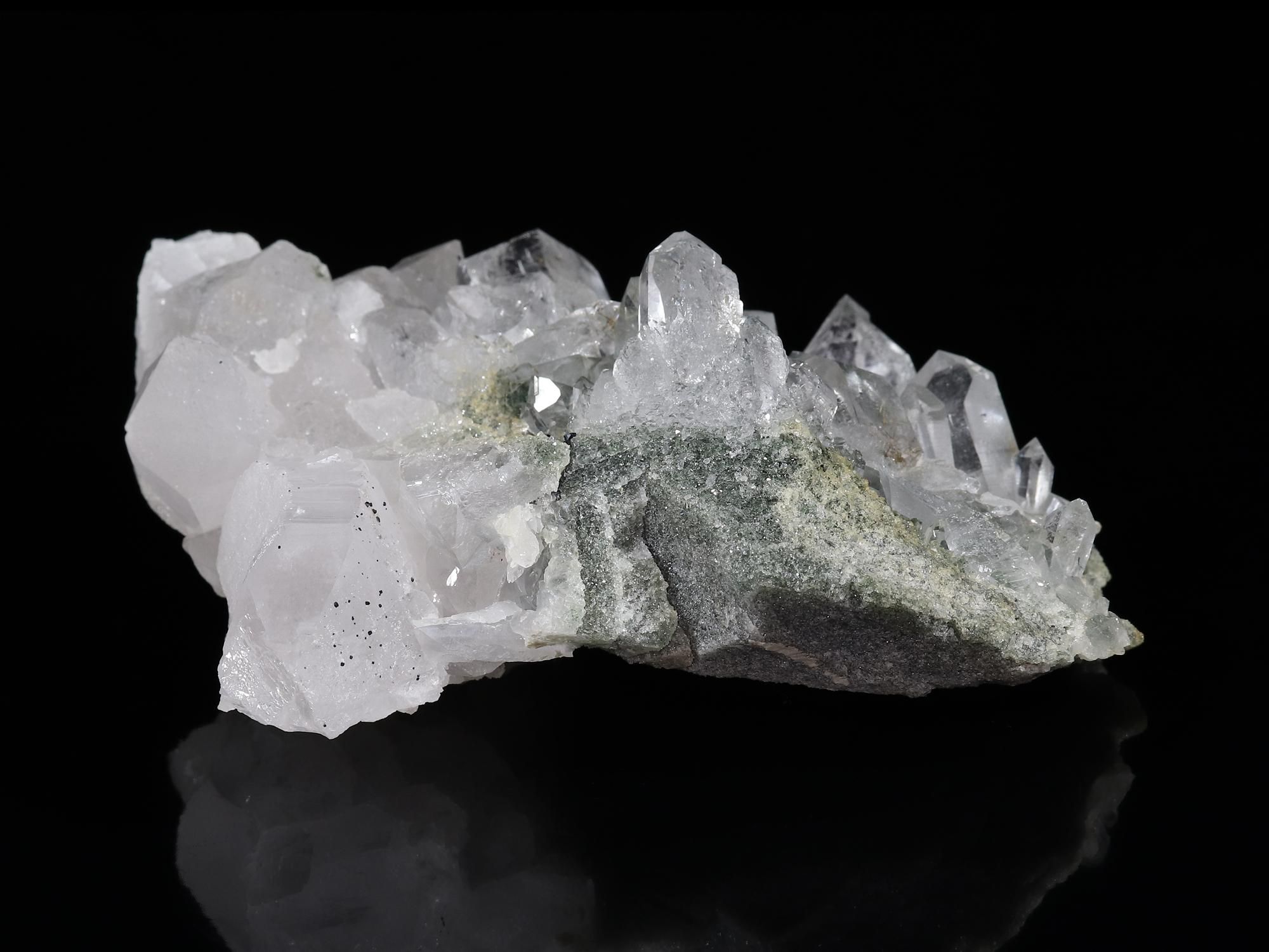 高品質/ルチル入り/アナテース/クローライト/透明/光沢・照り