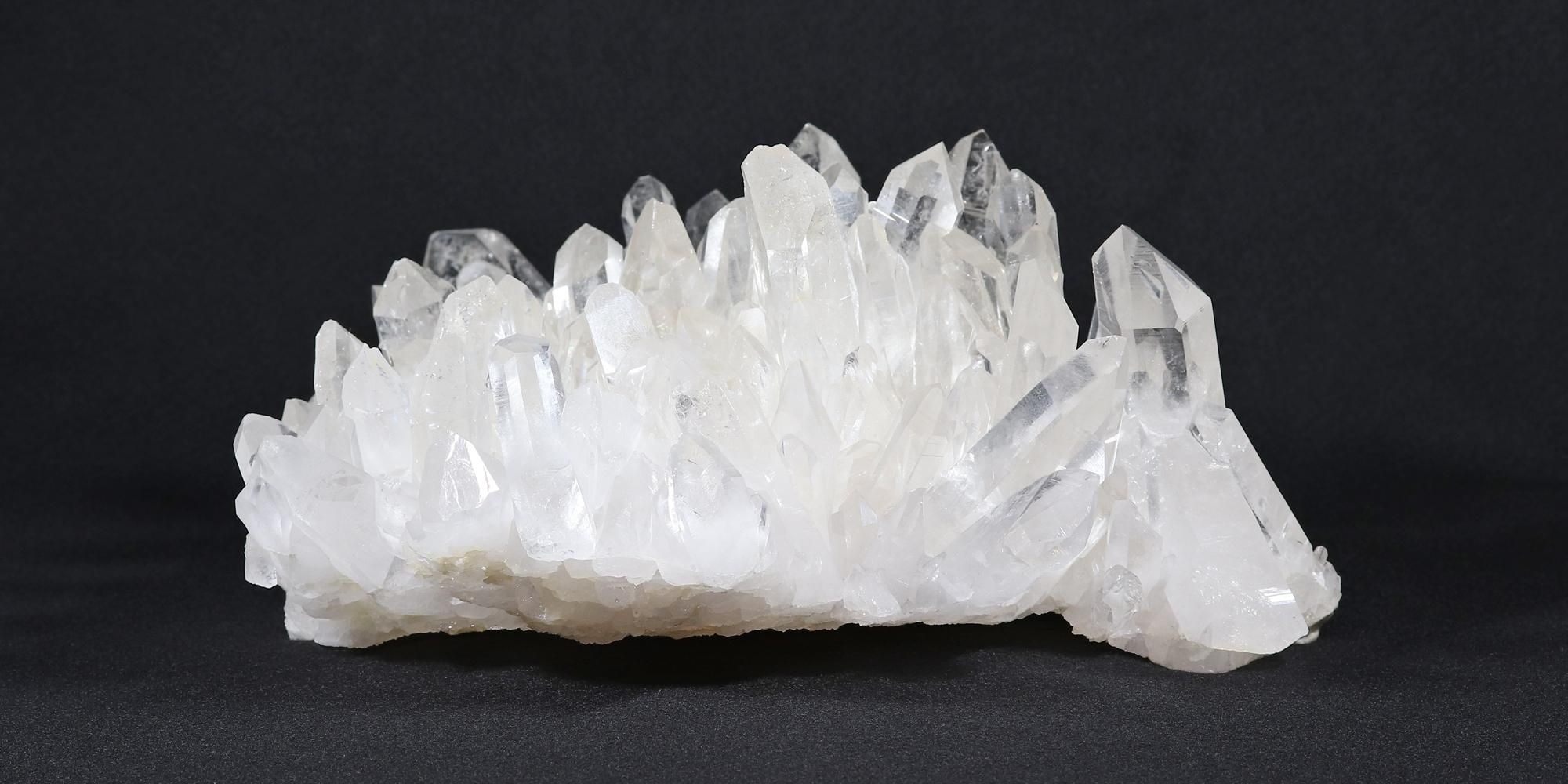 レコードキーパー入り 高品質 アーカンソー産 水晶 クラスター B 極上/高品質/透明/光沢・超照り/プリズム/イシス面あり/レコード