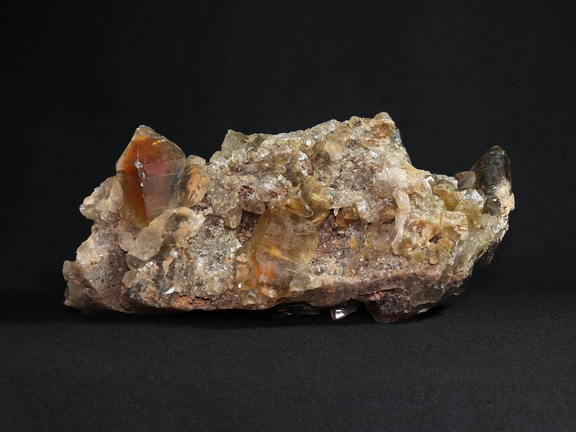 希少★ゴールドルチルクォーツ クラスター★原石183g ブラジル産 ゴールドルチルクォーツ クラスター原石｜アップ