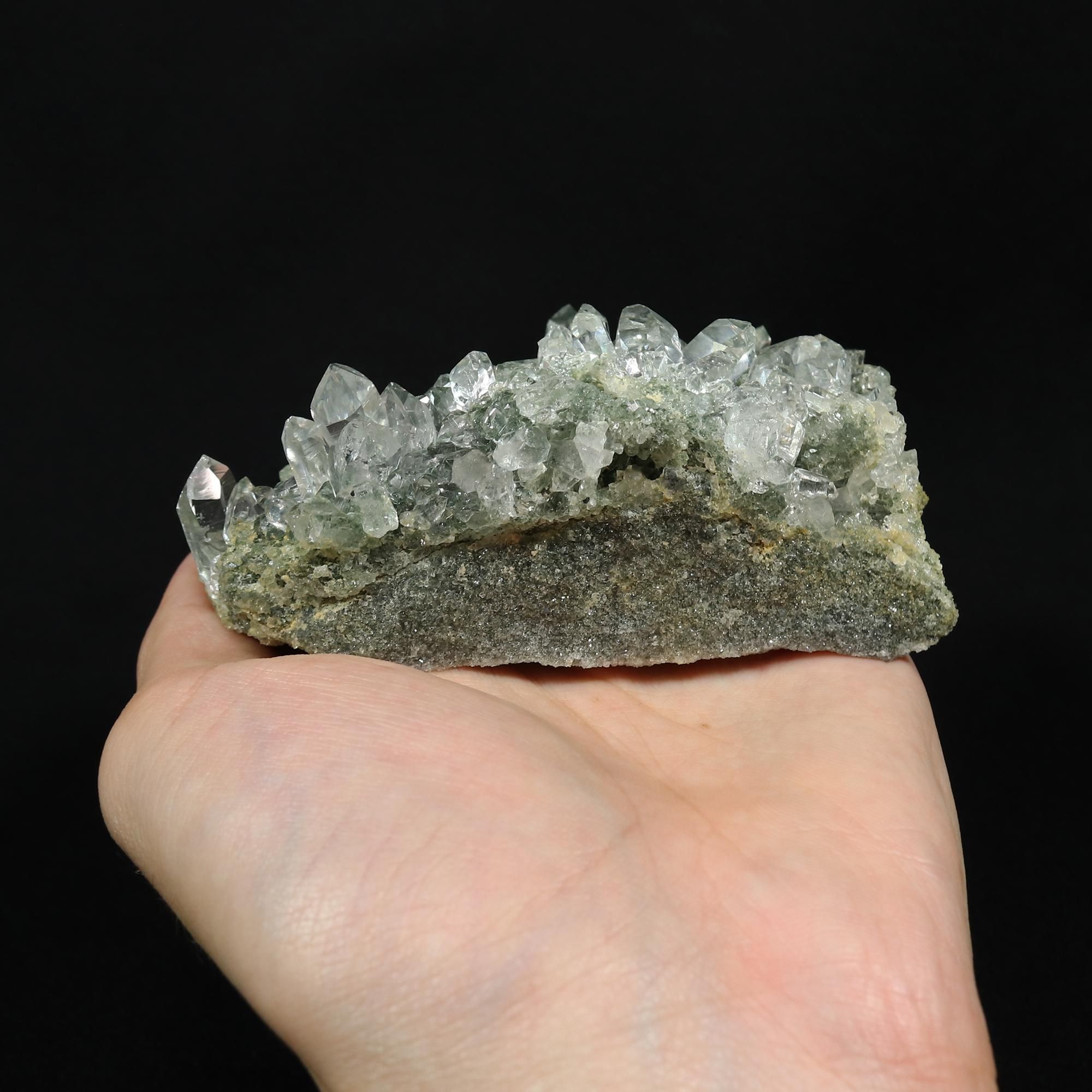 希少 マニハール水晶 ポイント 透明度 照り 極上 トップクラス 最高級