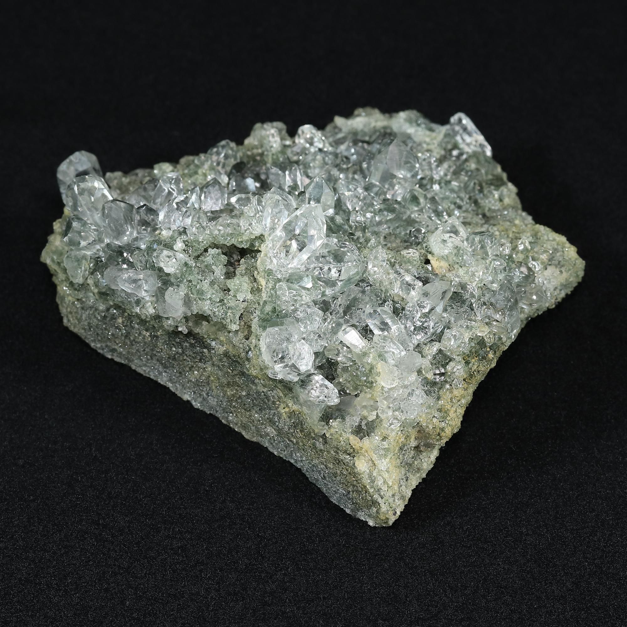 インドマニハール産 アナテース付き大き目ポイント 高品質/アナテース/クローライト/透明/光沢・照り】インド・マニハール