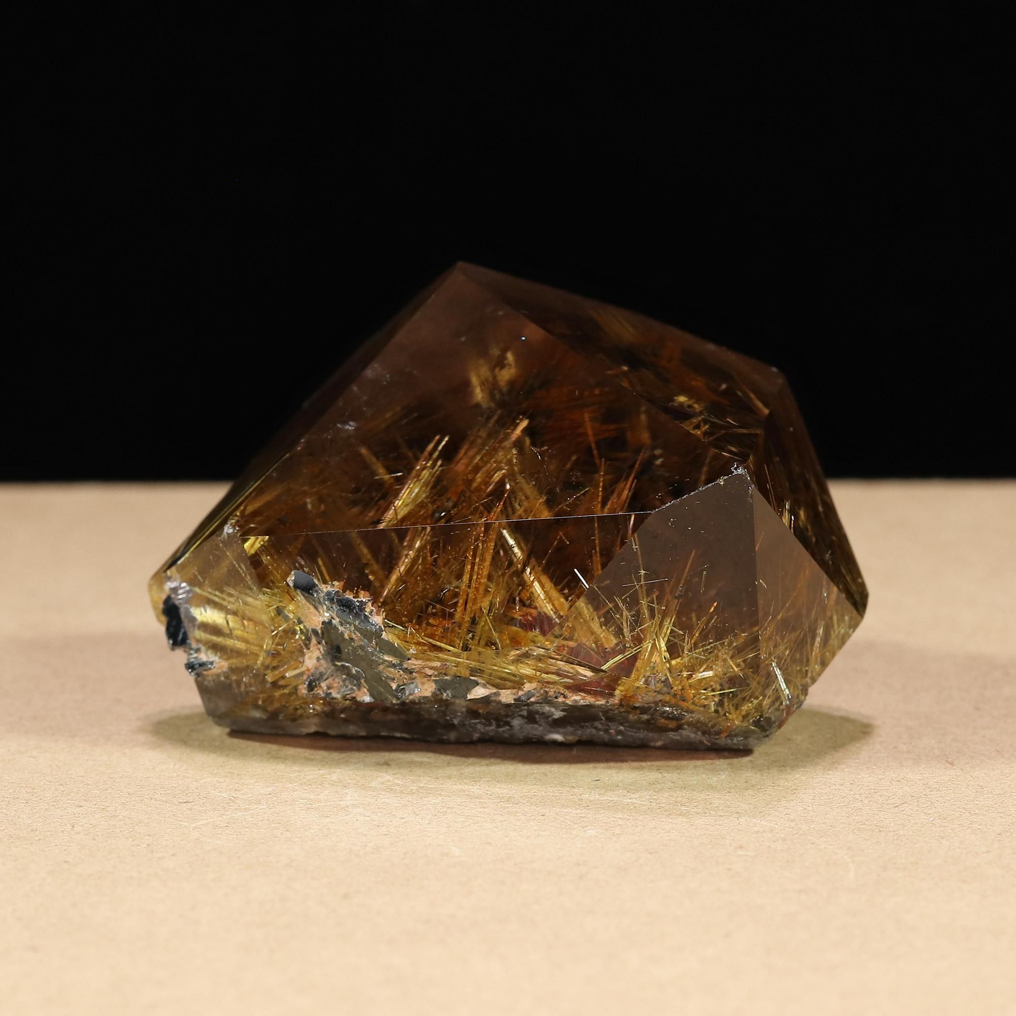 厳選一点物】太陽放射タイチンルチルクォーツ ポリッシュポイント 磨き