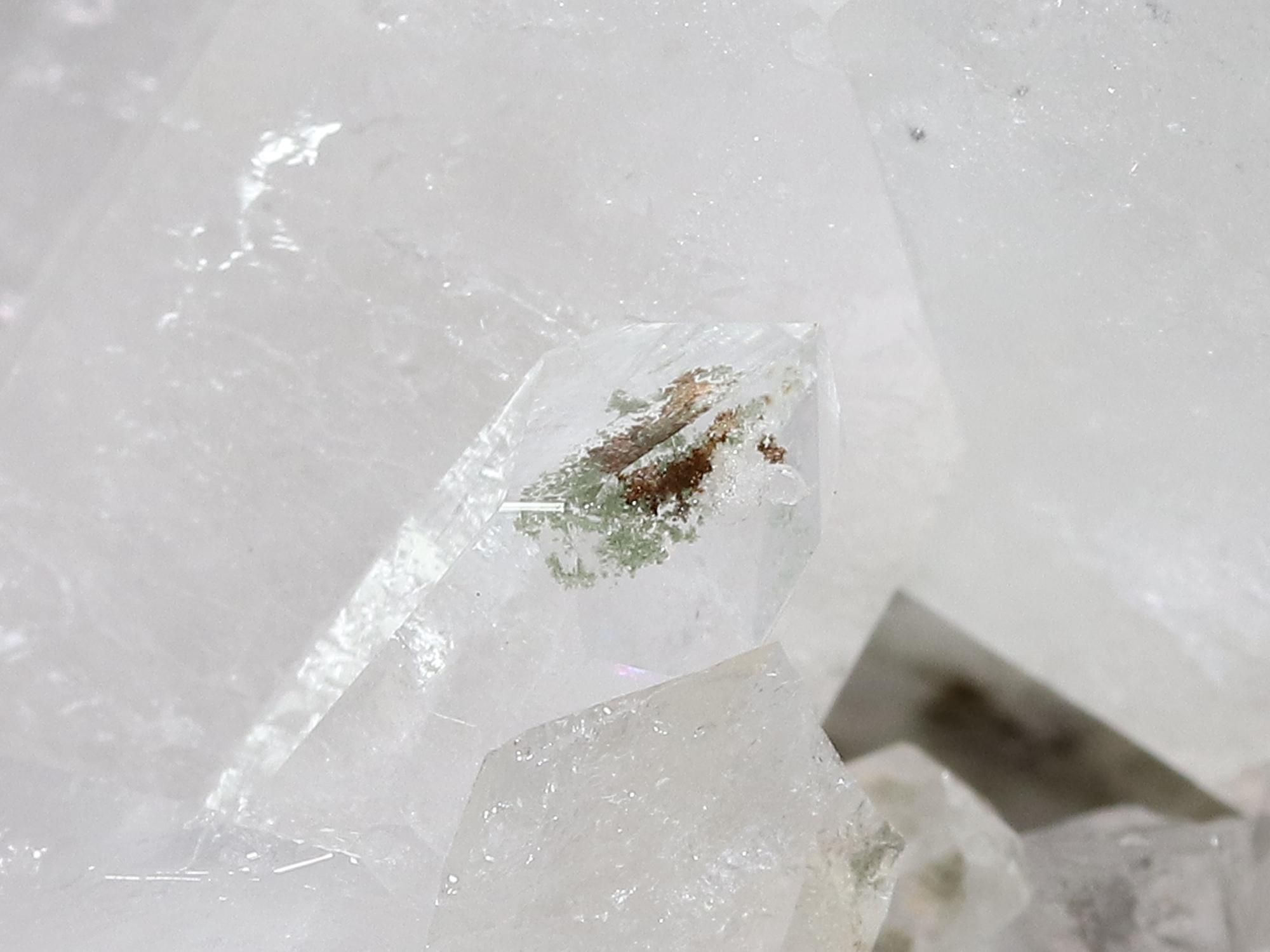 高品質】ブラジル・ミナスジェライス州産水晶クラスター 原石