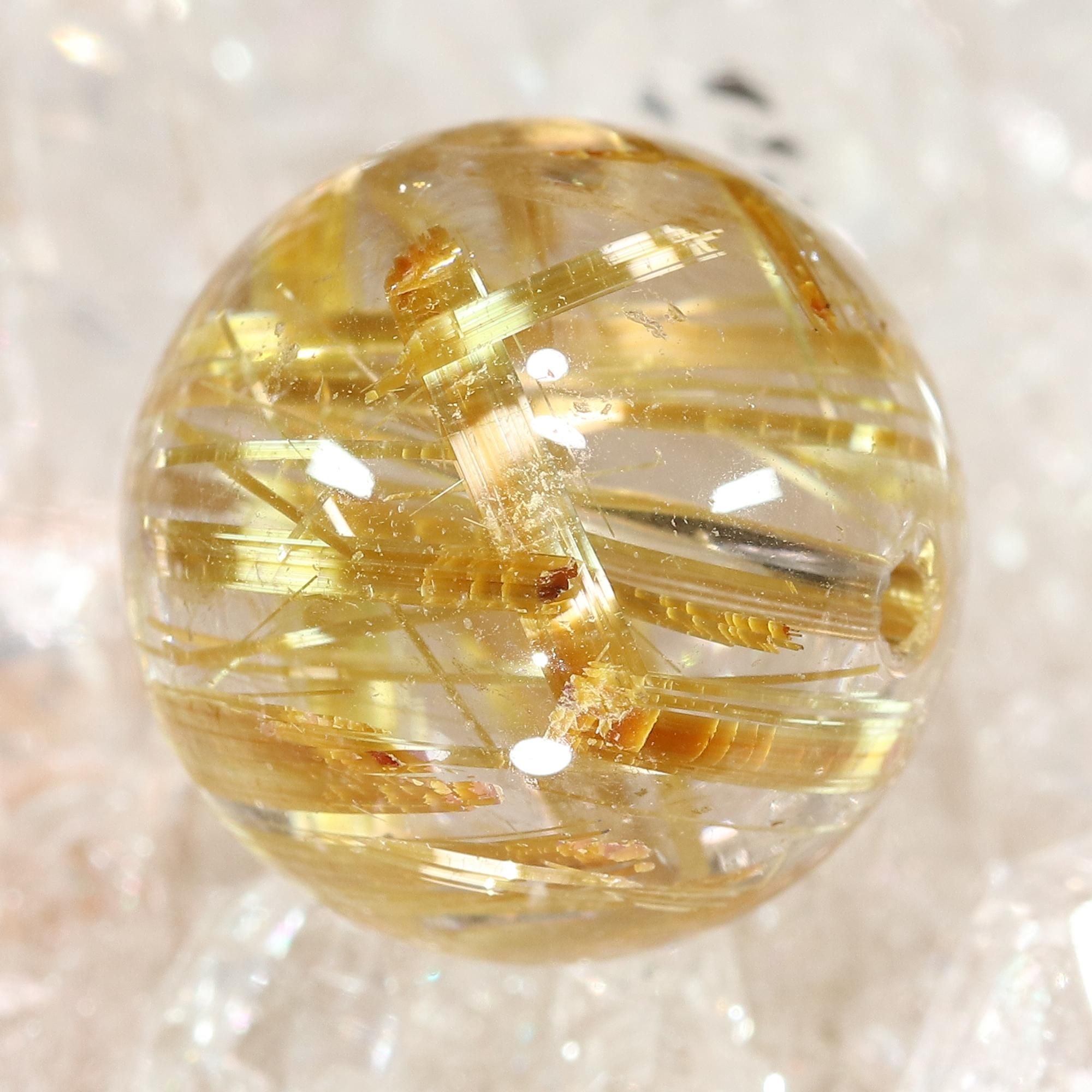 輝いてる！タイチンルチルたん！ タイチンルチルクォーツ(キャッツアイ効果入り) Φ14.7mm 粒(通し