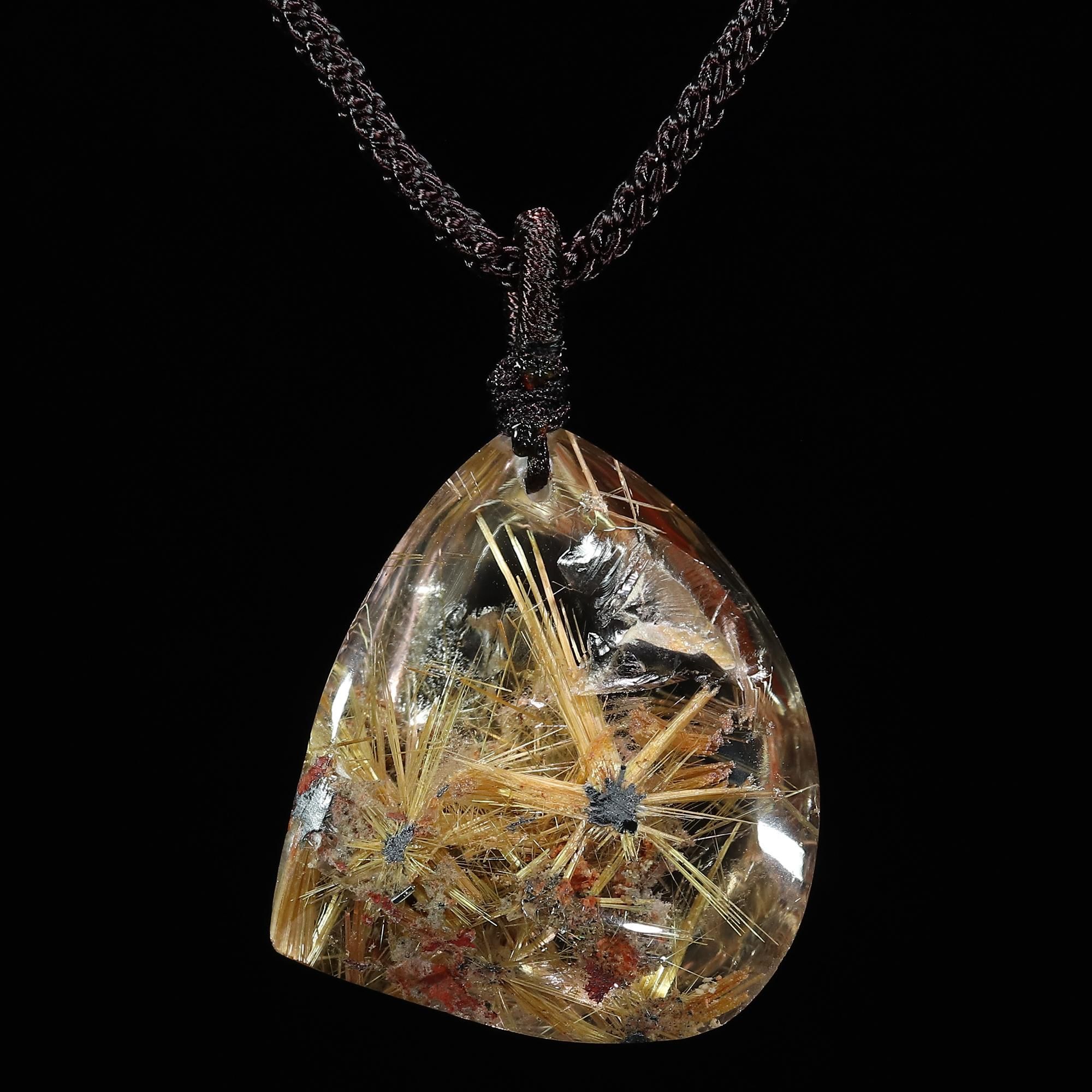 水晶の透明度が高くて中の様子を眺めていても楽しめる】ガーデン太陽