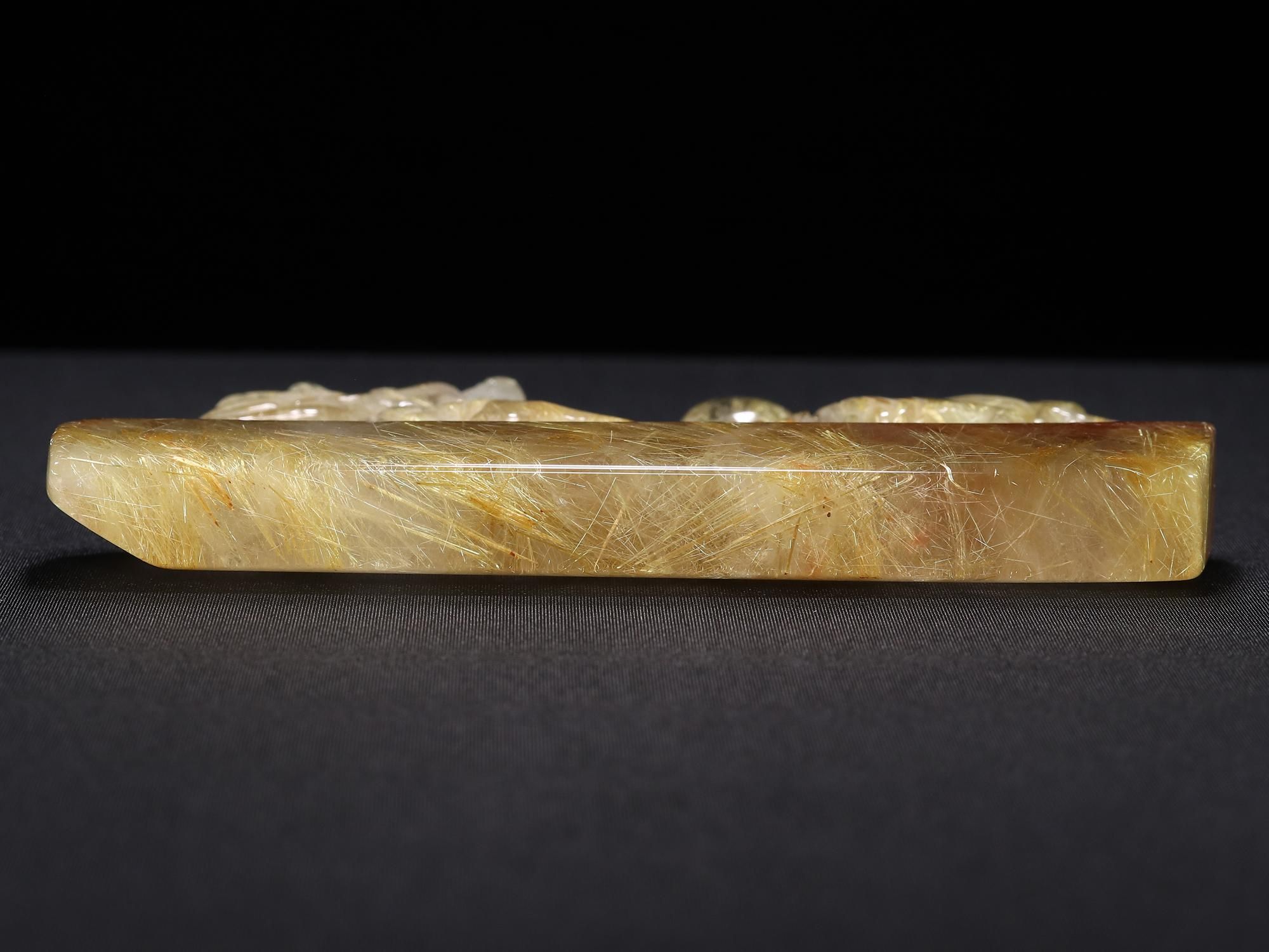 小型で省スペース/玄関やリビングに置く風水アイテムとしてお勧め