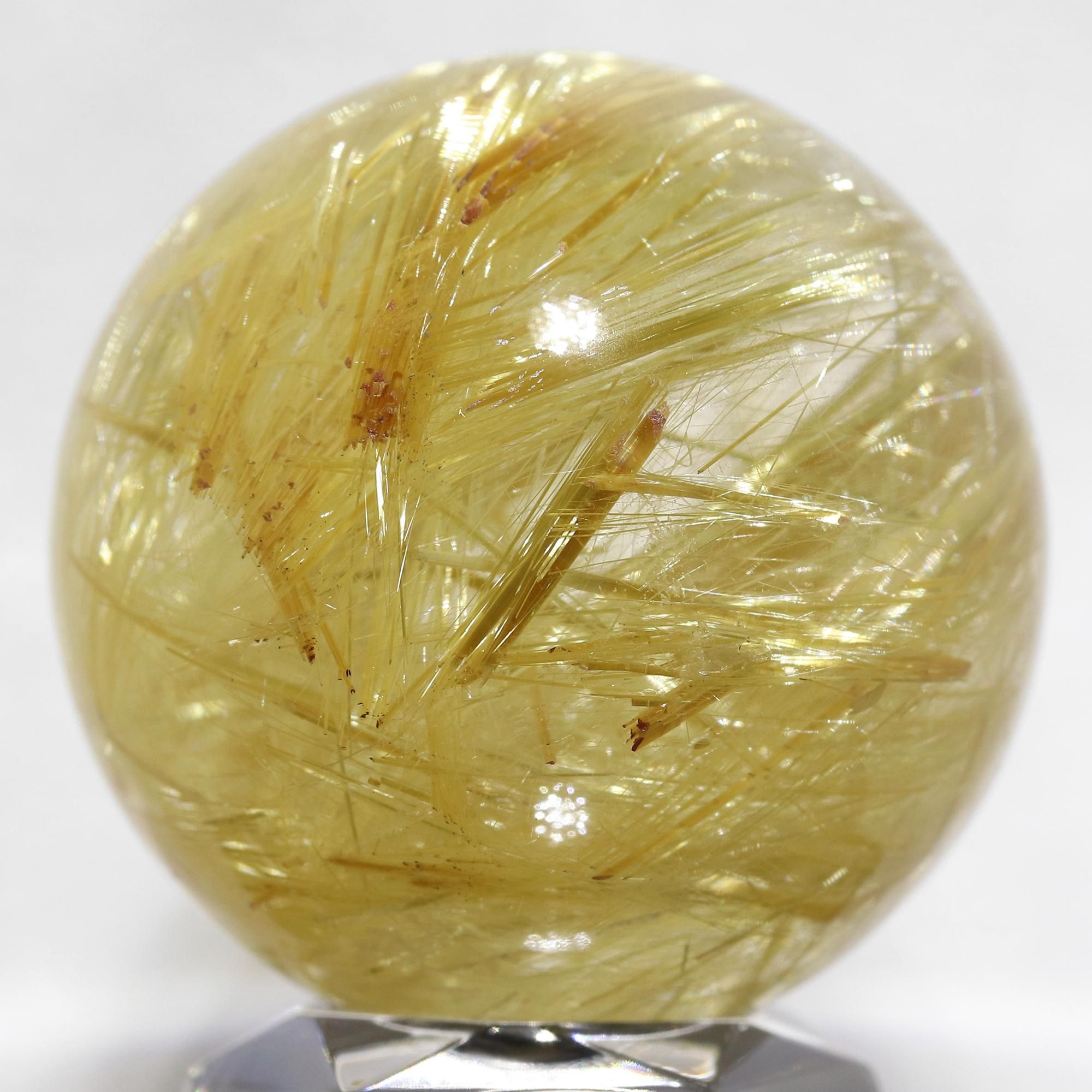 極上/無色透明に近い水晶且つ黄色味よりのゴールドルチル