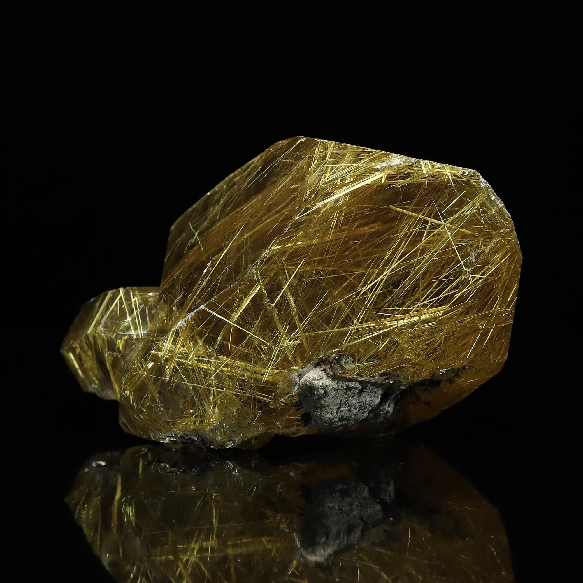 厳選一点物/超希少/ルチルの内包量が多い/ポイント状に結晶したルチル