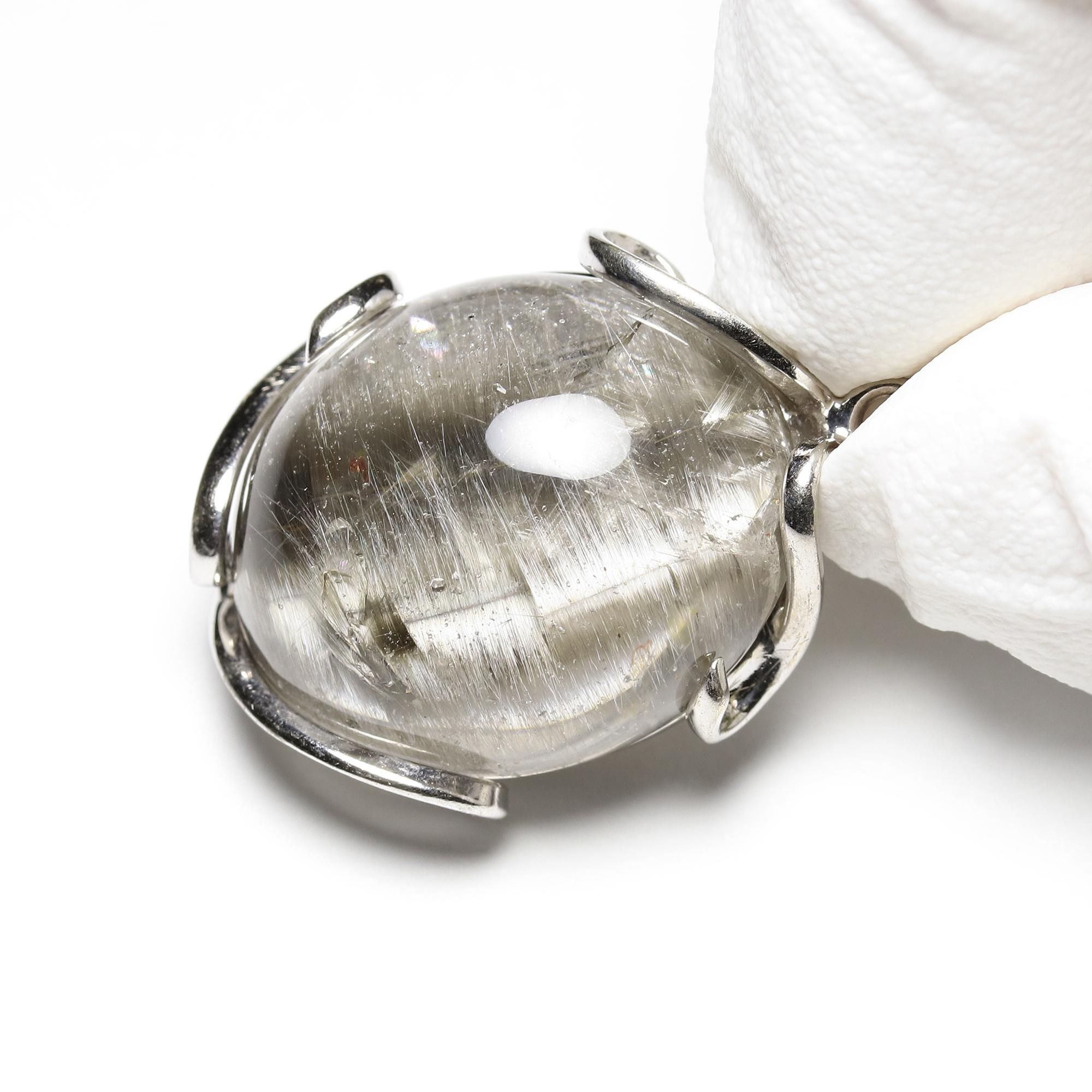 ブラックプラチナルチルクォーツ【透明度・キャッツアイ・美品・現品限り・入荷困難】 プラチナルチルクォーツ(キャッツアイ効果あり) オーバル・カボション