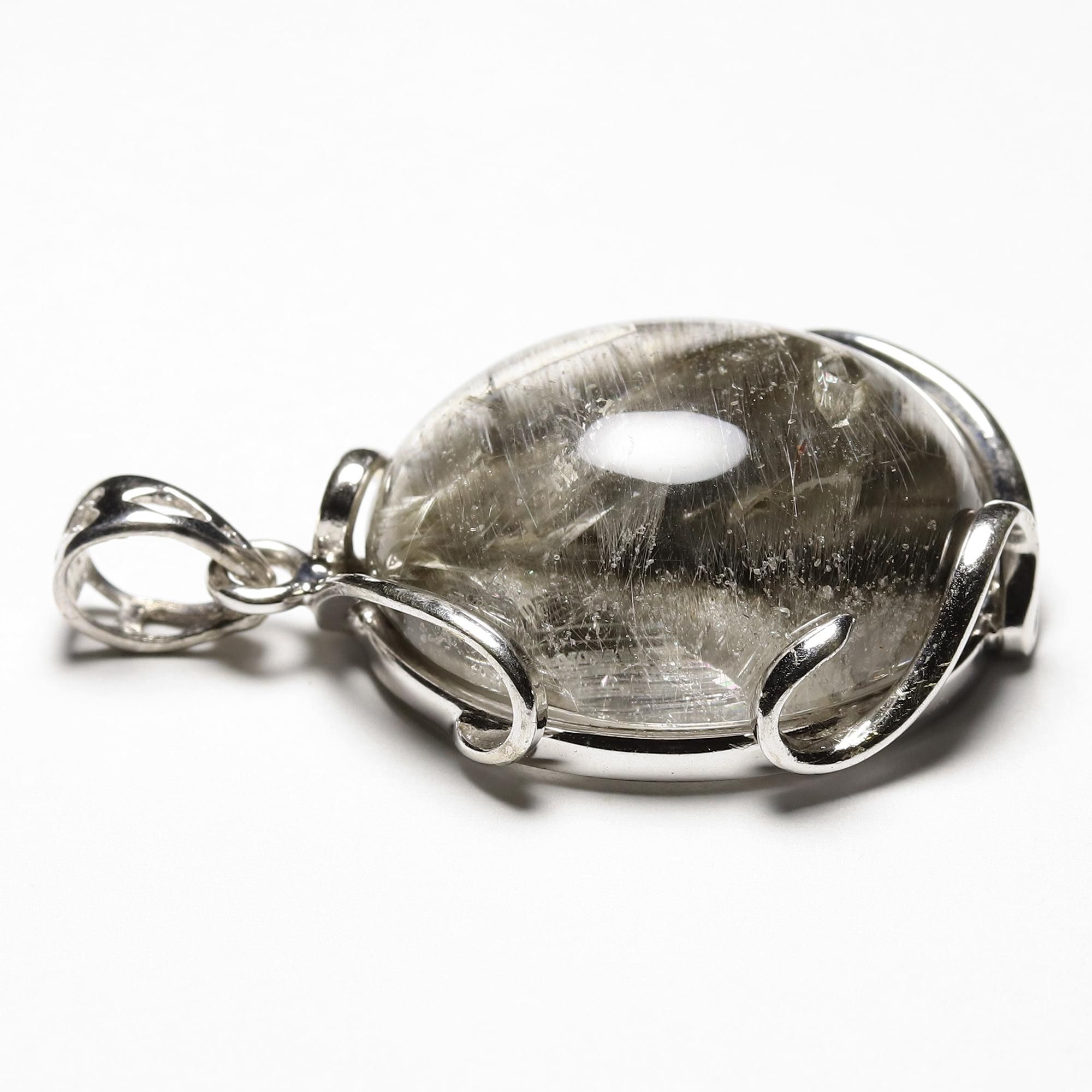 ブラックプラチナルチルクォーツ【透明度・キャッツアイ・美品・現品限り・入荷困難】 プラチナルチルクォーツ(キャッツアイ効果あり) オーバル・カボション