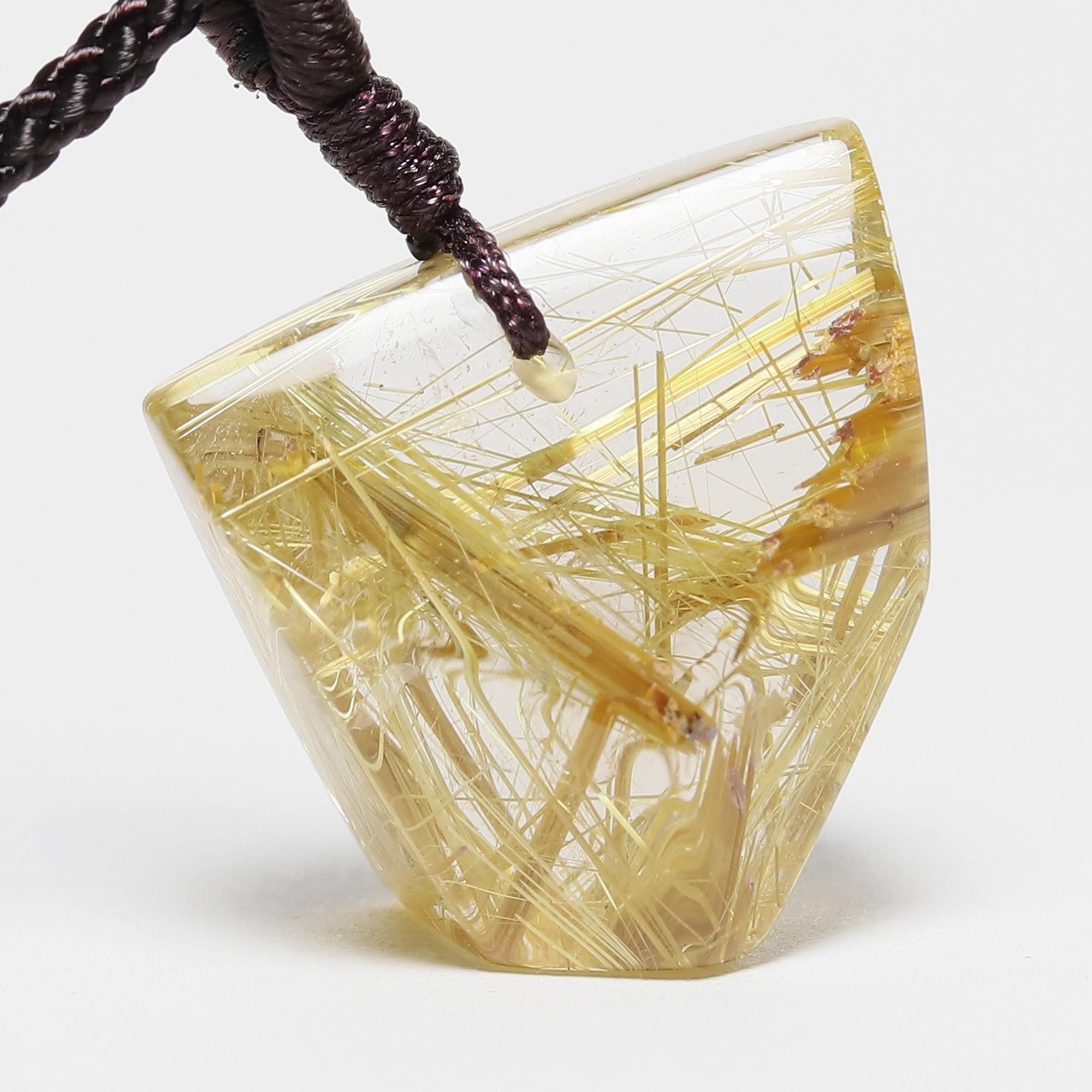 タイチンルチルペンダント タイチンルチルクォーツ フリーシェイプカット 紐付きペンダント(型番