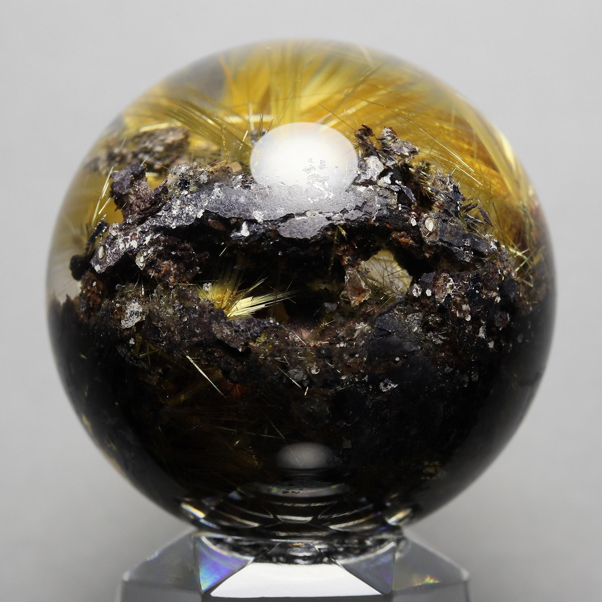 プレミアム スター太陽放射タイチンルチルクォーツ Φ37.3mm玉 スフィア