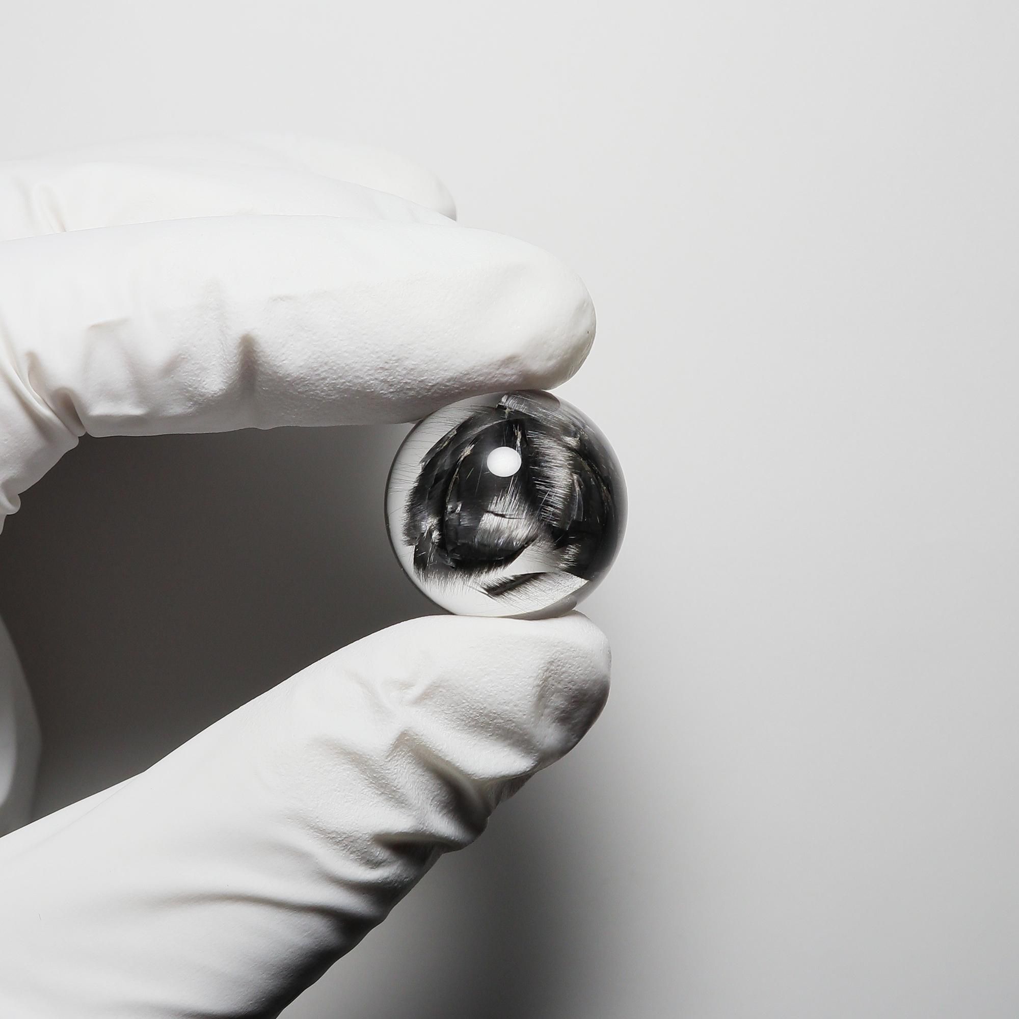 美しい水晶の透明感】【覗き込んだ世界観が美しい】プラチナ