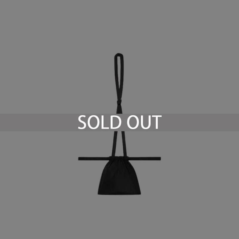 <img class='new_mark_img1' src='https://img.shop-pro.jp/img/new/icons47.gif' style='border:none;display:inline;margin:0px;padding:0px;width:auto;' />Drawstring Bag XSSTRAP BLACK
