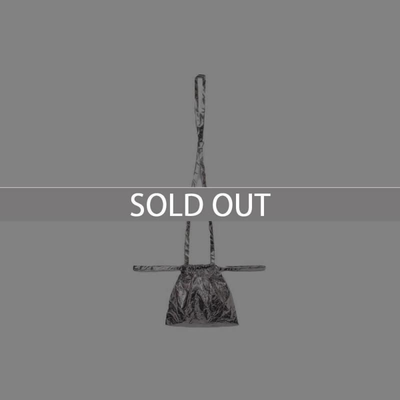 <img class='new_mark_img1' src='https://img.shop-pro.jp/img/new/icons47.gif' style='border:none;display:inline;margin:0px;padding:0px;width:auto;' />Drawstring Bag XSSTRAP SILVER