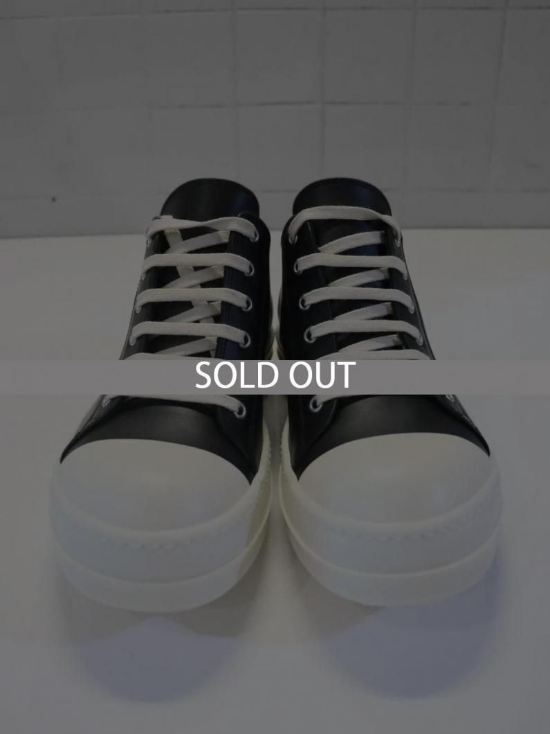<img class='new_mark_img1' src='https://img.shop-pro.jp/img/new/icons47.gif' style='border:none;display:inline;margin:0px;padding:0px;width:auto;' />LOW SNEAKS