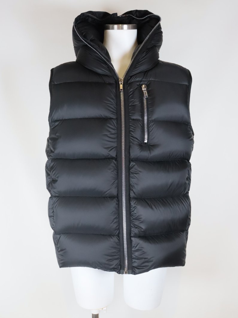 <img class='new_mark_img1' src='https://img.shop-pro.jp/img/new/icons47.gif' style='border:none;display:inline;margin:0px;padding:0px;width:auto;' />SEALED VEST