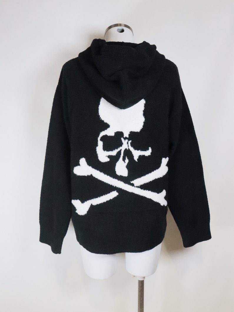 <img class='new_mark_img1' src='https://img.shop-pro.jp/img/new/icons47.gif' style='border:none;display:inline;margin:0px;padding:0px;width:auto;' />LOUNGE FULL-ZIP HOODIE