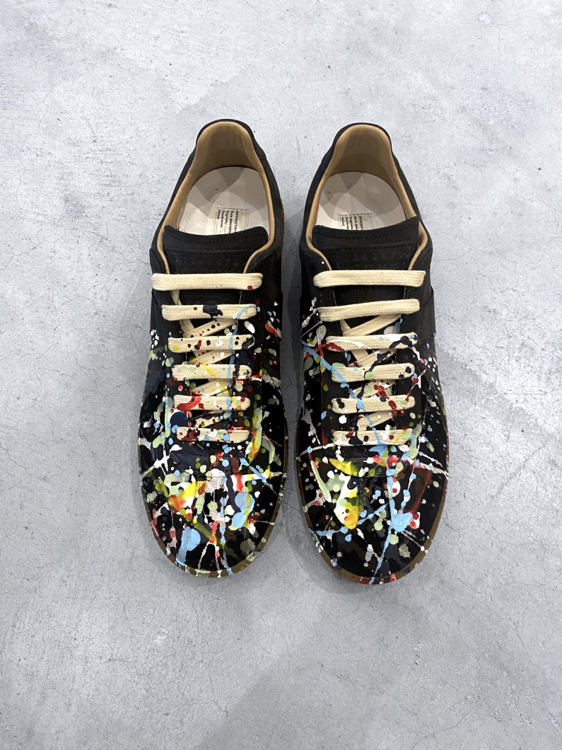 <img class='new_mark_img1' src='https://img.shop-pro.jp/img/new/icons14.gif' style='border:none;display:inline;margin:0px;padding:0px;width:auto;' />Paint Replica sneakers