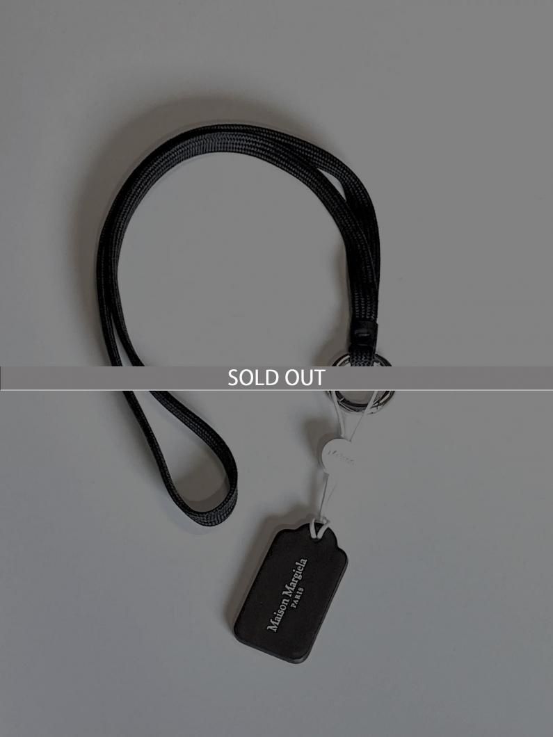 <img class='new_mark_img1' src='https://img.shop-pro.jp/img/new/icons47.gif' style='border:none;display:inline;margin:0px;padding:0px;width:auto;' />Four stitches lace keyring