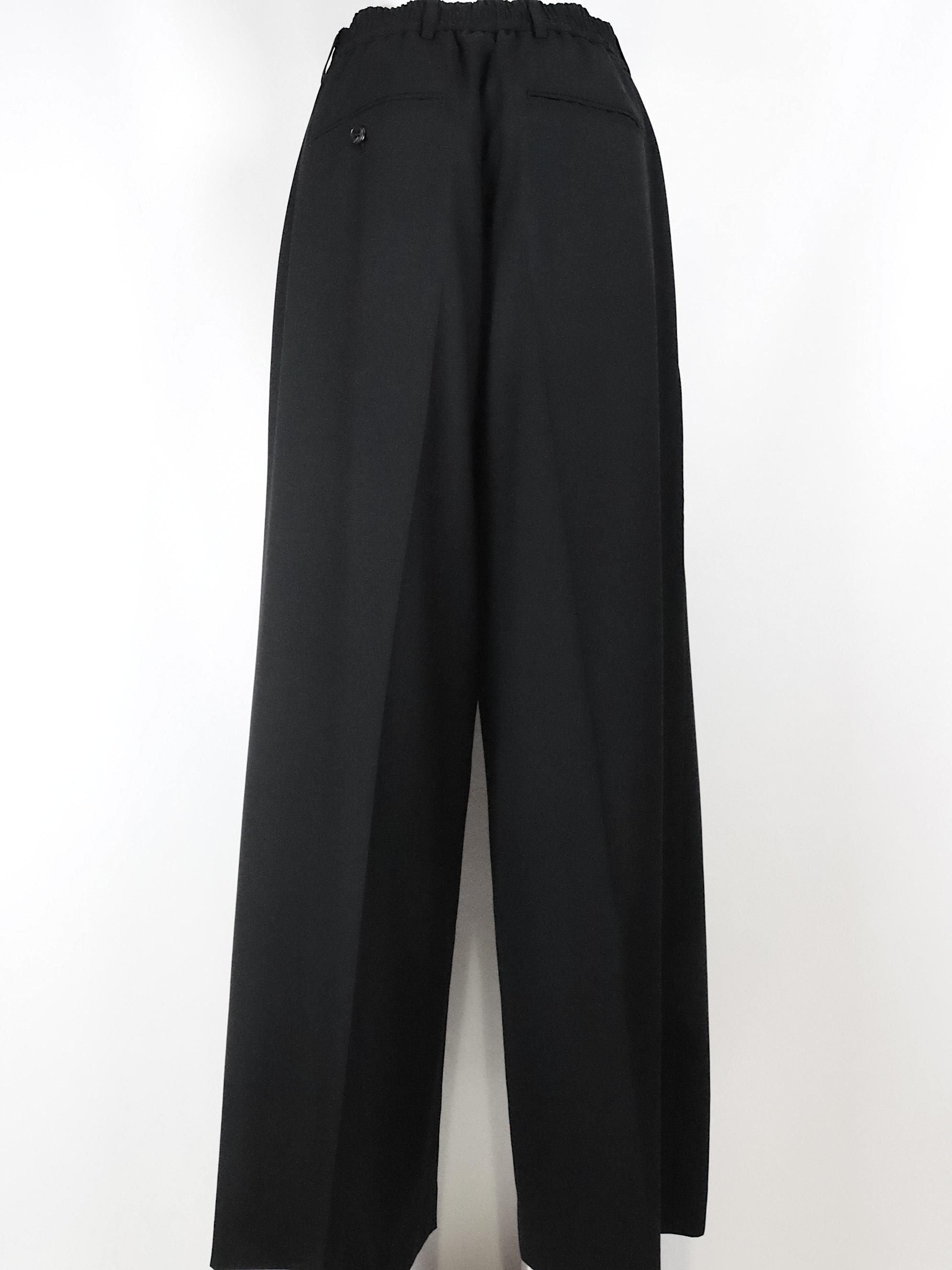 HYKE(ハイク)】 ECO-LEATHER PANTS｜PARIGOT ONLINE（パリゴ