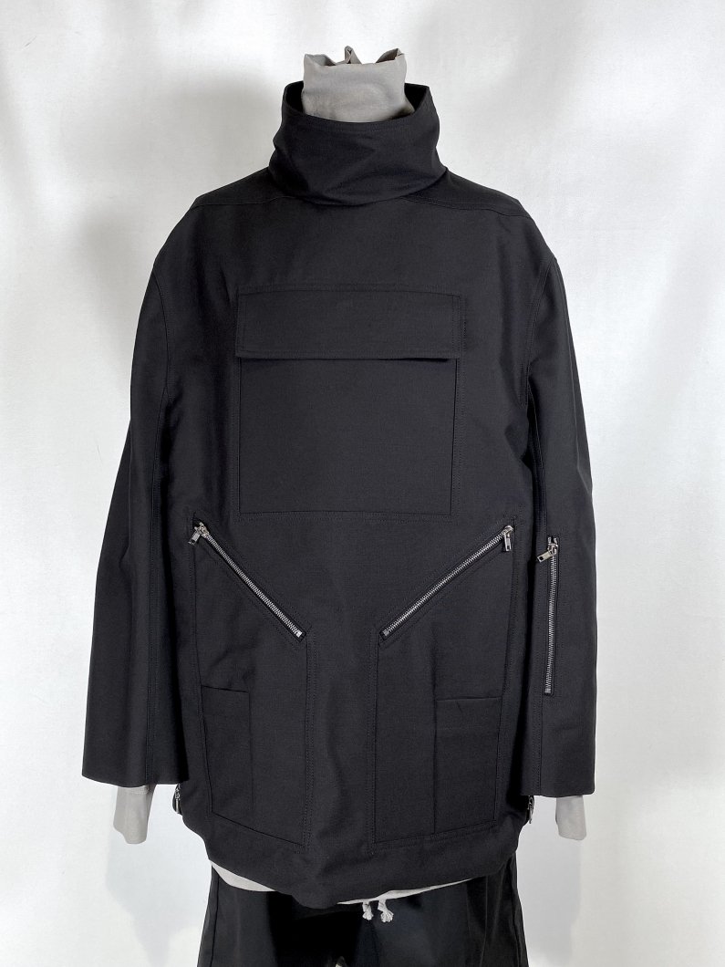 <img class='new_mark_img1' src='https://img.shop-pro.jp/img/new/icons47.gif' style='border:none;display:inline;margin:0px;padding:0px;width:auto;' />MOUNTAINEERING SMOCK 