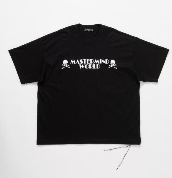 <img class='new_mark_img1' src='https://img.shop-pro.jp/img/new/icons20.gif' style='border:none;display:inline;margin:0px;padding:0px;width:auto;' />POP LOGO TEE (OVERSIZED)